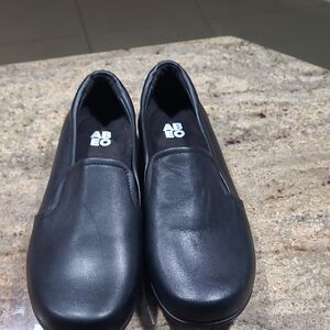 Abeo Aika Black Leather Slip On Shoes Size US 8.5